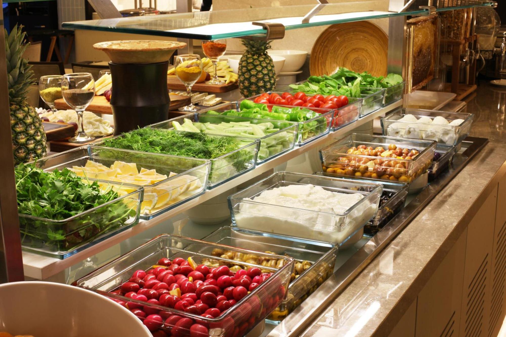 Bentley Hotel Bosphorus - Special Class Istanbul Exterior foto A salad bar